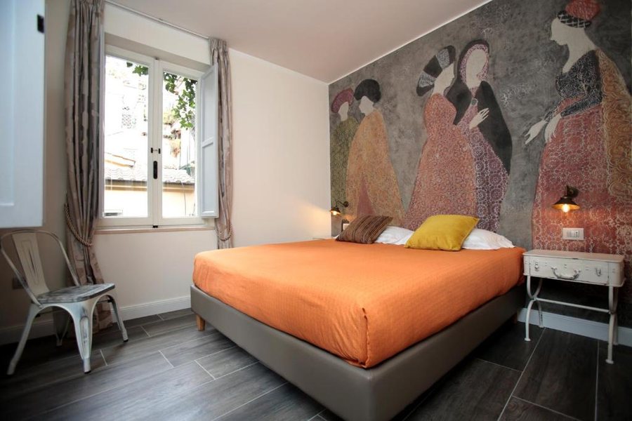 Trevi Rome Suite — Guest room