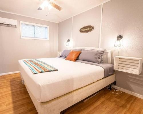 Tribesman Resort — Guest room