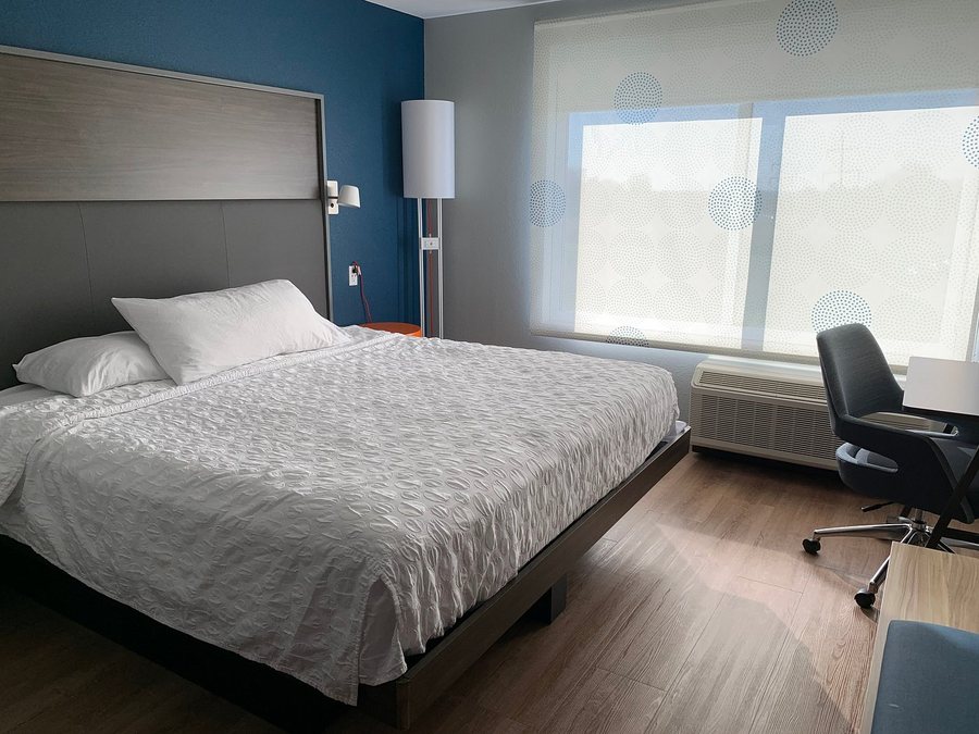 Tru by Hilton Beavercreek Dayton — Guest room