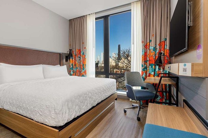 Tru by Hilton Brooklyn — Guest room
