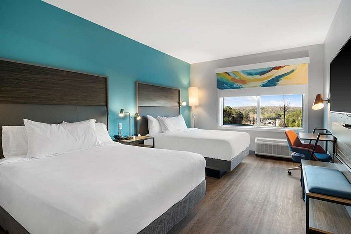 Tru by Hilton Cartersville — Guest room