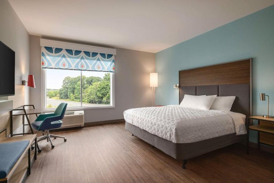 Tru by Hilton Charlotte Tyvola I 77 — Guest room