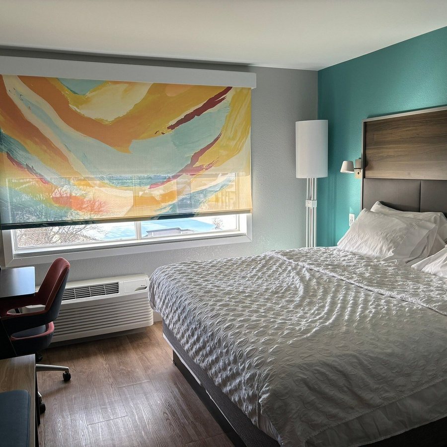 Tru by Hilton Gaylord — Guest room