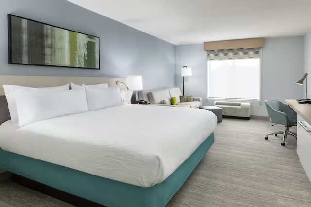 Tru by Hilton Greenville Woodruff Road — Guest room