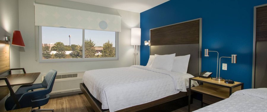 Tru By Hilton Grove City Columbus — Guest room
