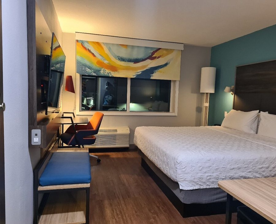 Tru by Hilton Jacksonville West I 295 — Guest room