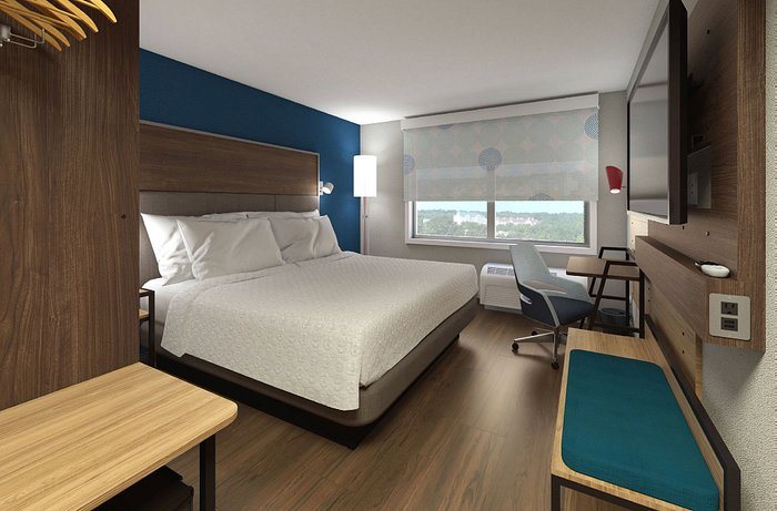 Tru by Hilton Norfolk Airport — Guest room