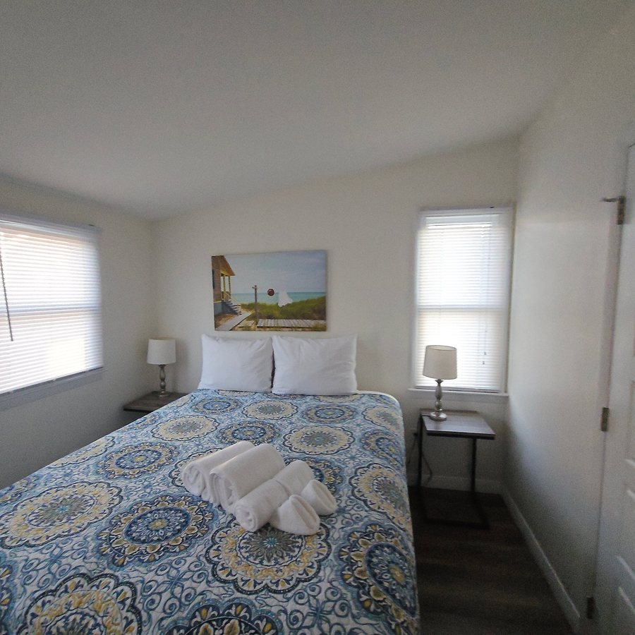 Truro Beach Cottages — Guest room