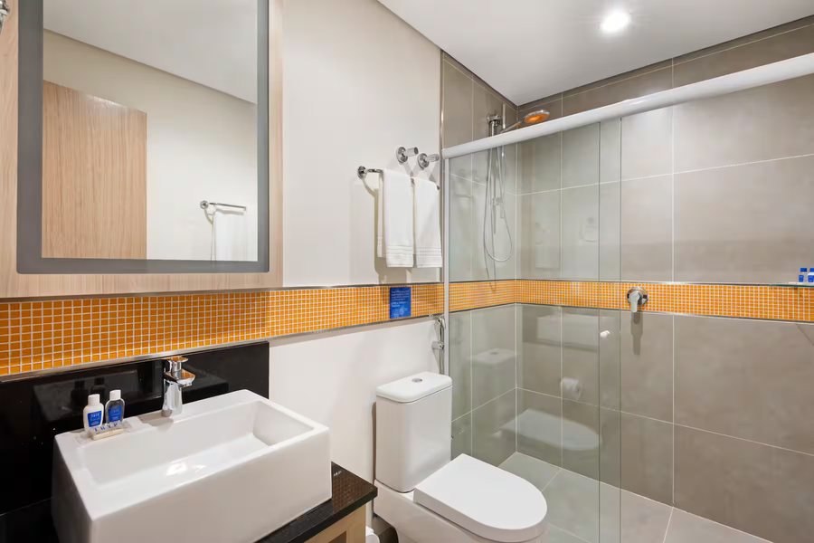TRYP by Wyndham Sao Paulo Paraiso — Bathroom