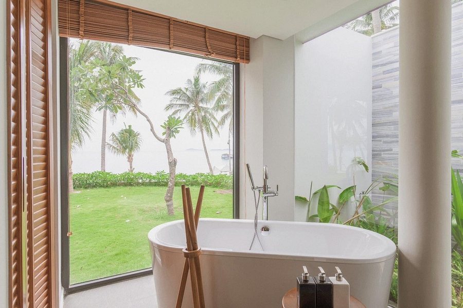 TTC Van Phong Bay Resort — Bathroom