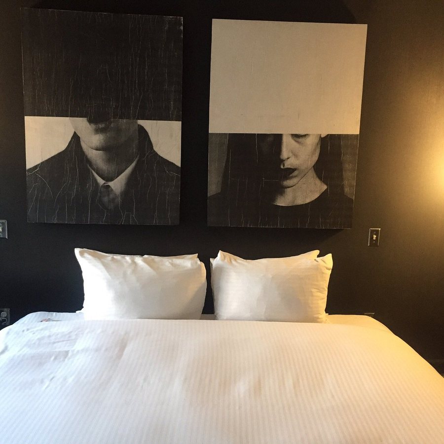 Tuck Hotel Restaurant Bar Los Angeles California — Guest room