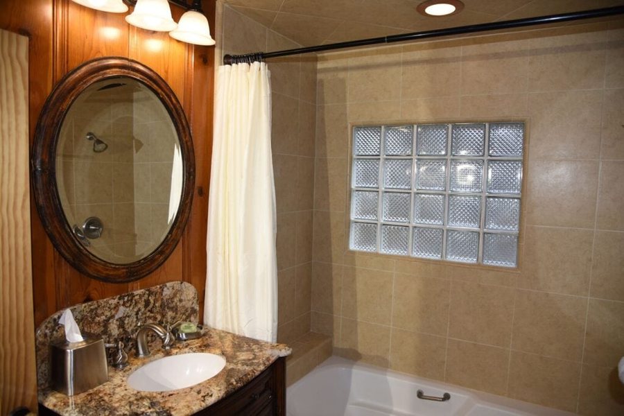 Tuolumne Meadows Campground — Bathroom