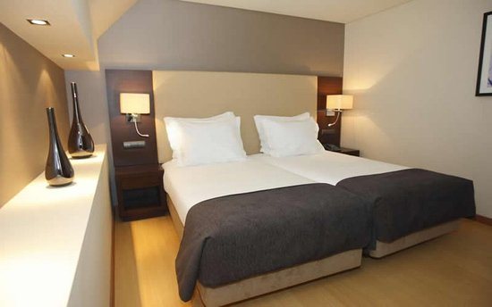 Turim Iberia Hotel — Guest room