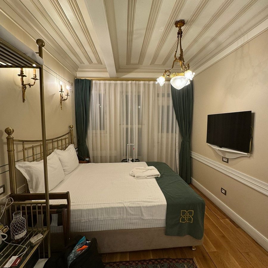Turk Art Hotel Istanbul — Guest room