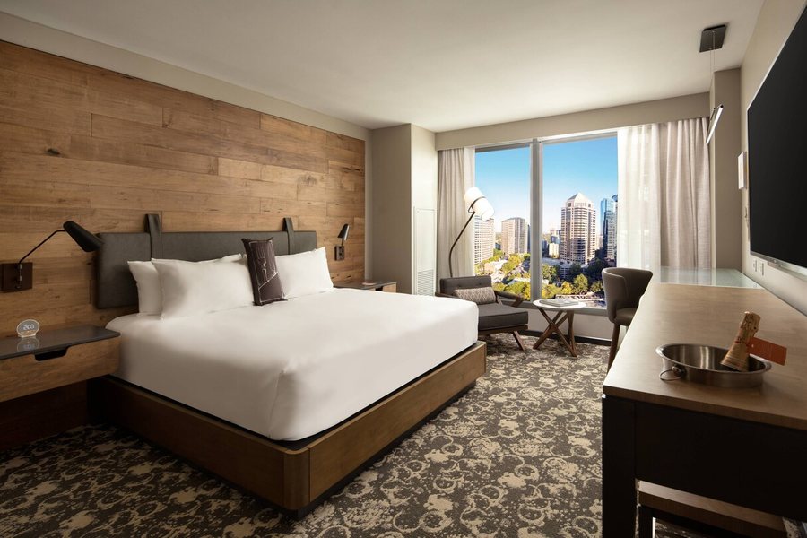Twelve Midtown Autograph Collection — Guest room