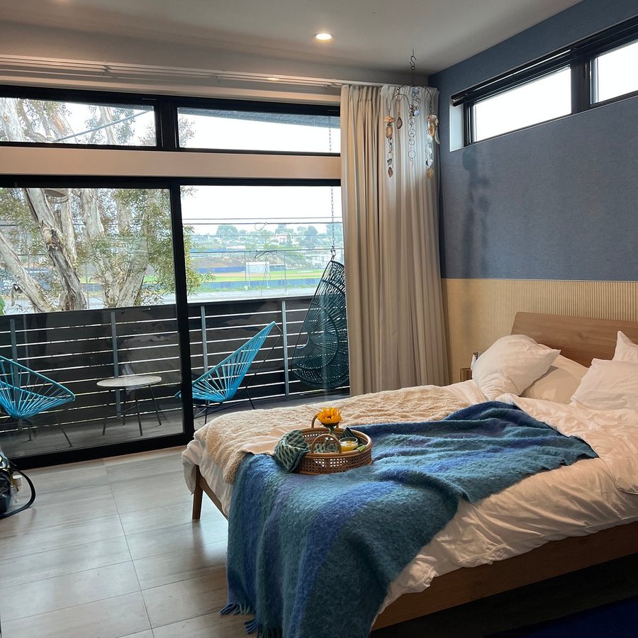 Twelve Senses Retreat — Guest room