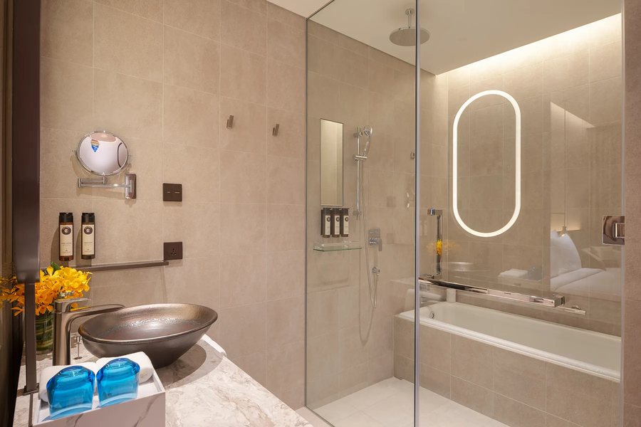 U Sathorn Bangkok — Bathroom