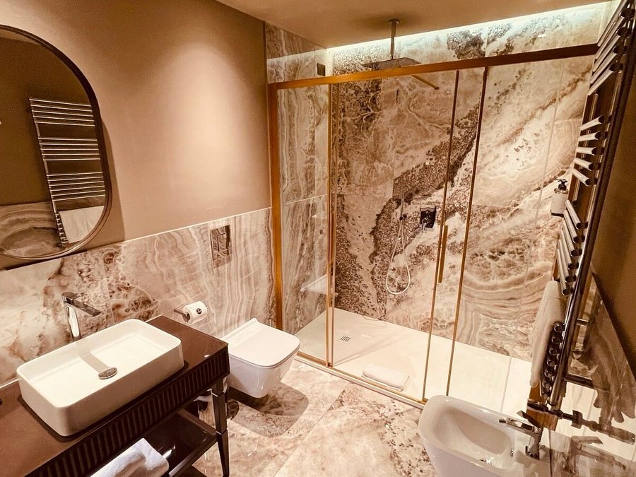 U Visionary Venezia Hotel — Bathroom