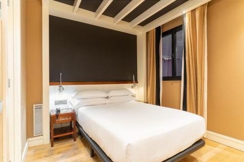 U232 Hotel Barcelona Catalonia — Guest room