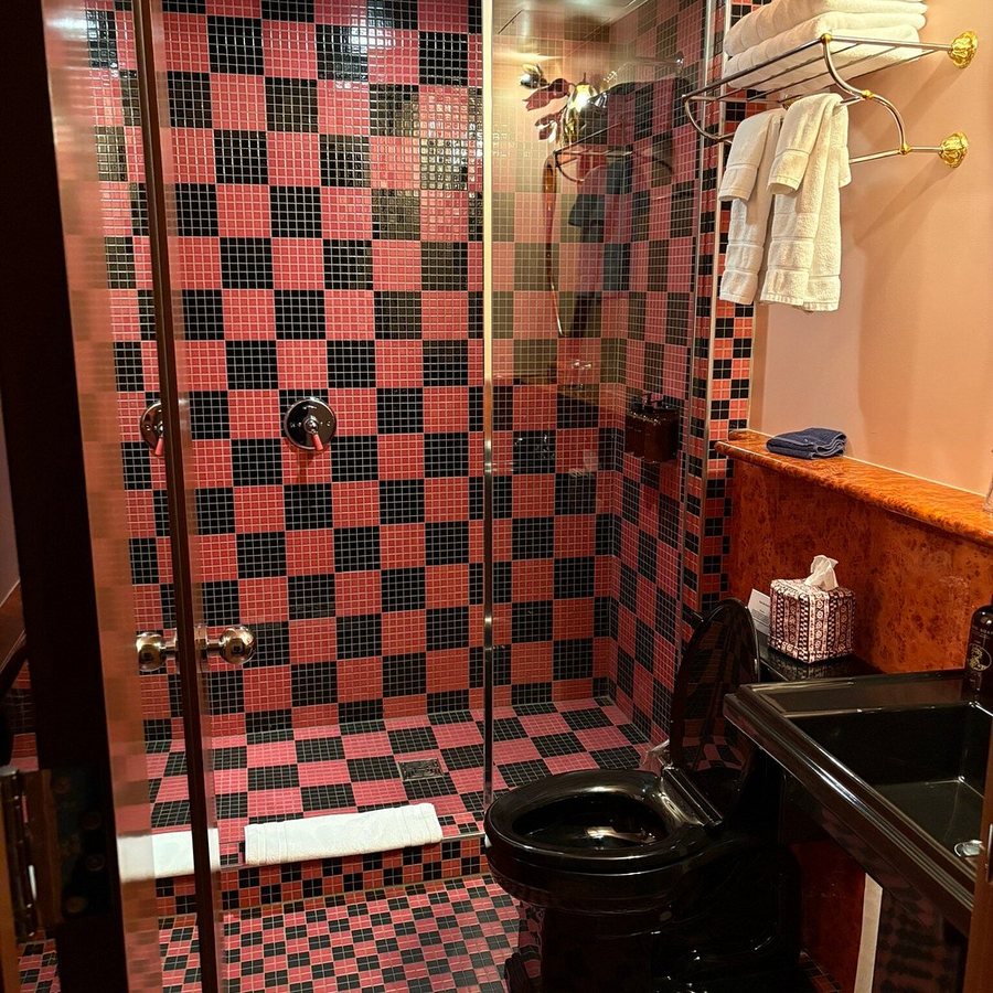Ulysses — Bathroom