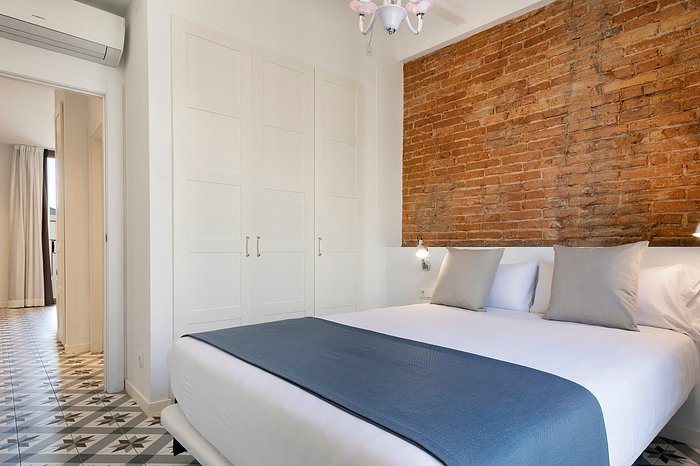 Uma Suites Sagrada Familia Barcelona Catalonia — Guest room
