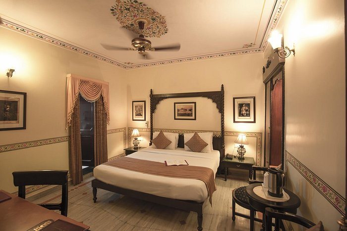 Umaid Bhawan A Heritage Styled Boutique Hotel Jaipur Jaipur District Rajasthan — Guest room