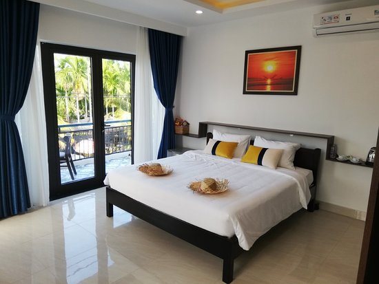 Under The Coconut Tree — Guest room