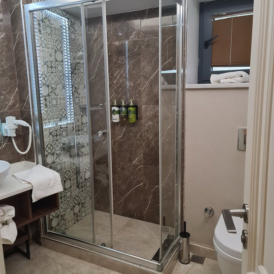 Union Hotel Port Istanbul — Bathroom