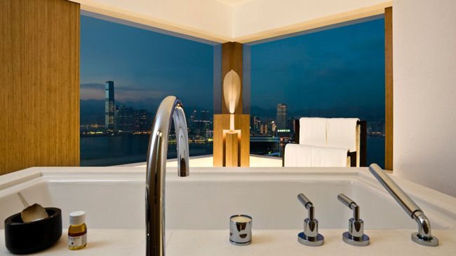 Upper House Shanghai — Bathroom