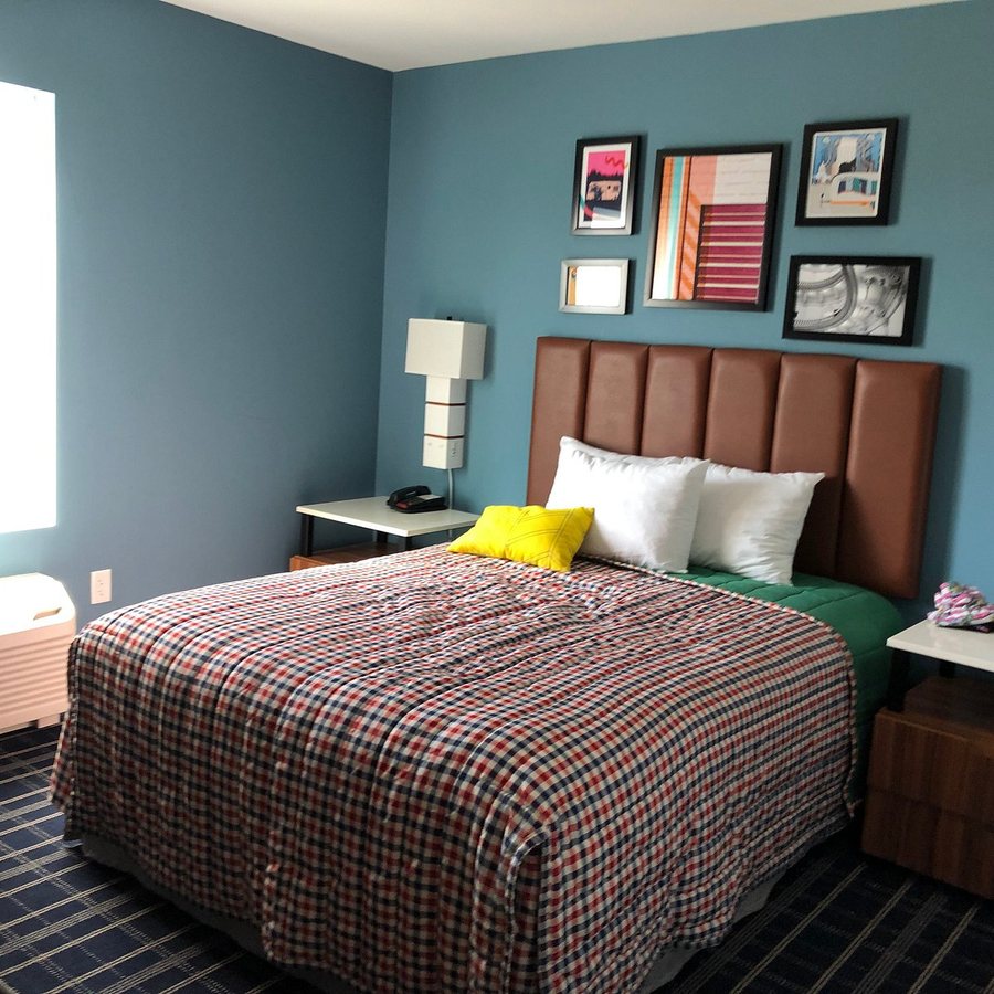 Uptown Suites Extended Stay Austin TX Round Rock — Guest room