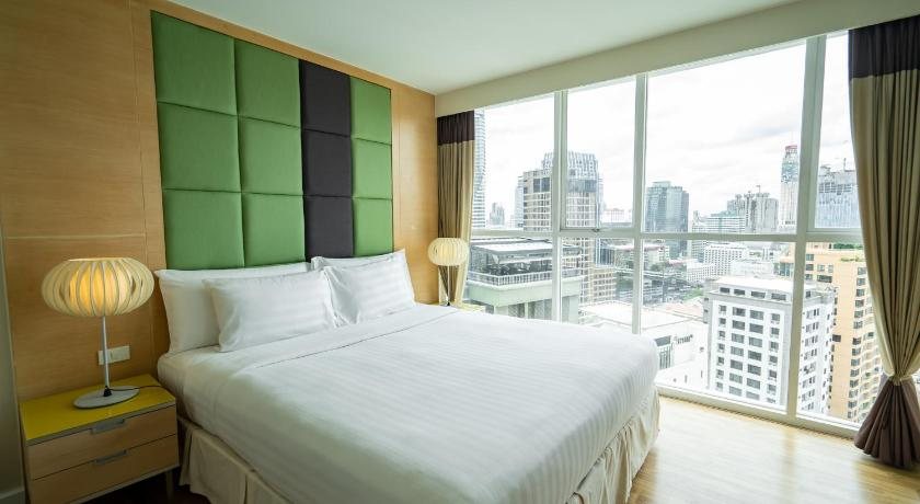 Urbana Langsuan — Guest room