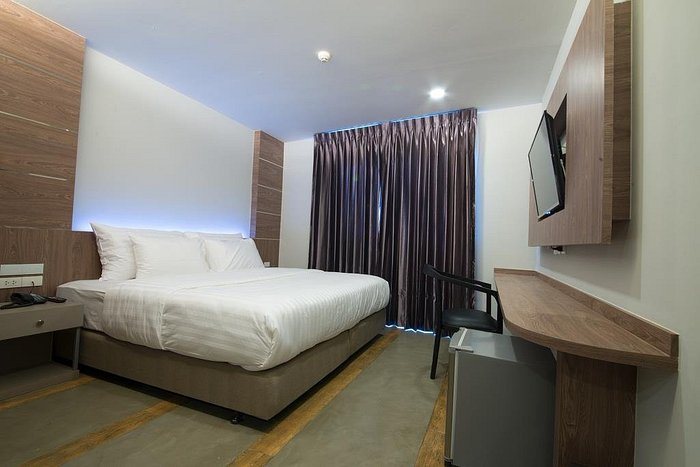V20 Boutique Hotel — Guest room