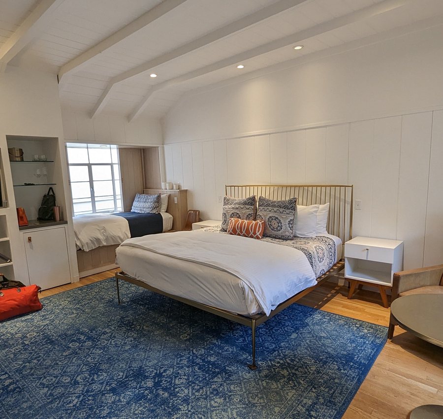 Vagabond s House Inn — Guest room