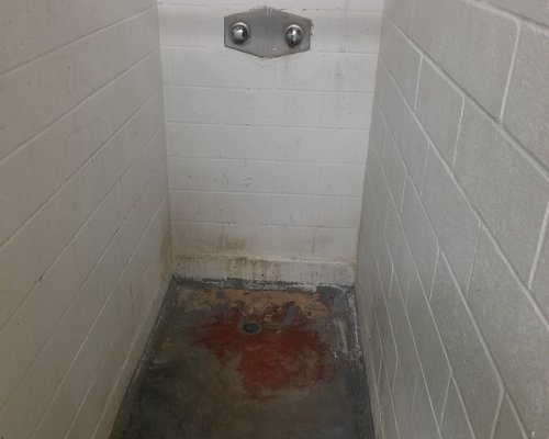 Vail Lake RV Resort — Bathroom