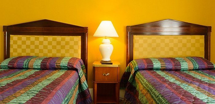 Vantaggio Suites Garland — Guest room