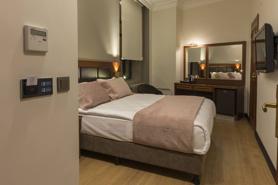 Vardar Palace Hotel Istanbul — Guest room