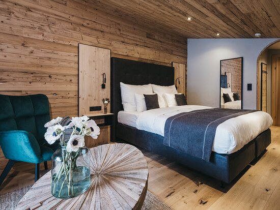 VAYA Pfunds — Guest room