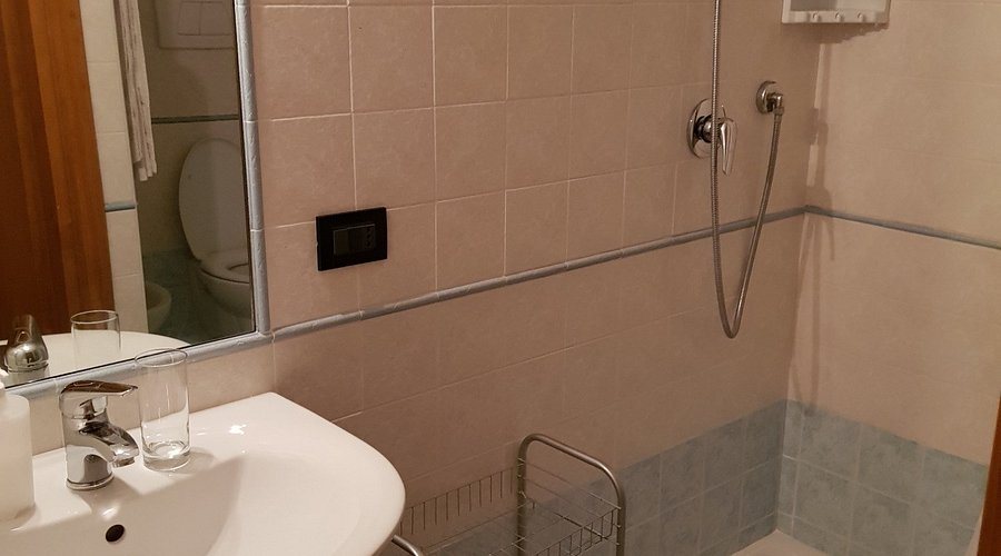 Vecchia Stazione Mountain Elegance — Bathroom
