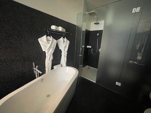 Verno House Budapest Vignette Collection by IHG Budapest Central Hungary — Bathroom