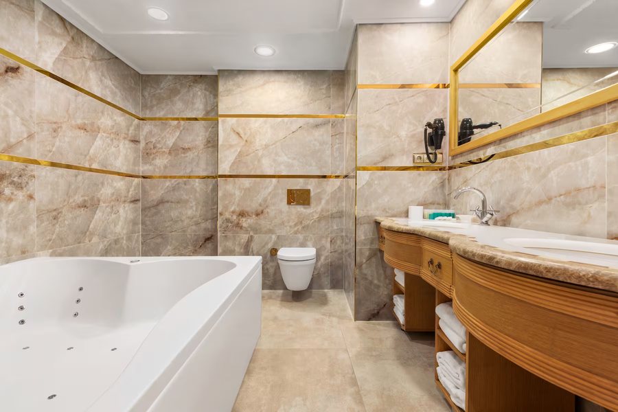 Vialand Palace Hotel Istanbul — Bathroom