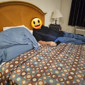 Victoria Motel — Guest room