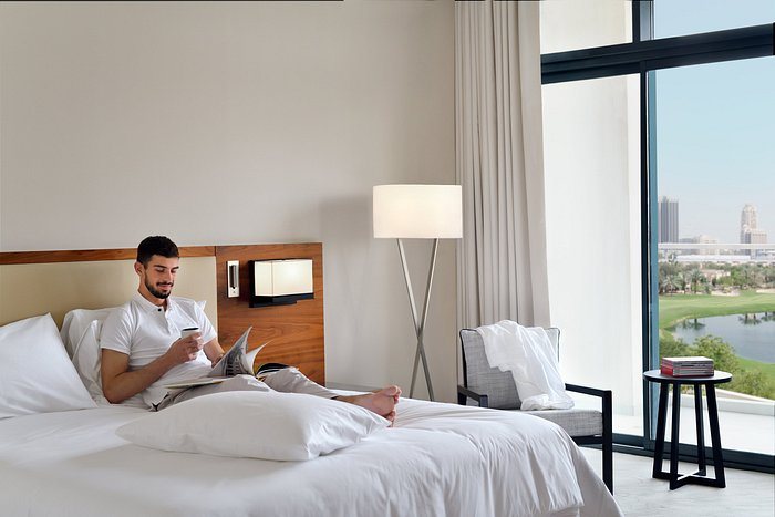 Vida Emirates Hills — Guest room