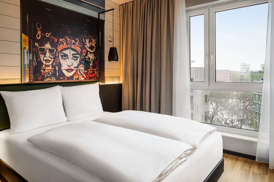 Vienna House Easy by Wyndham Berlin Potsdamer Platz — Guest room