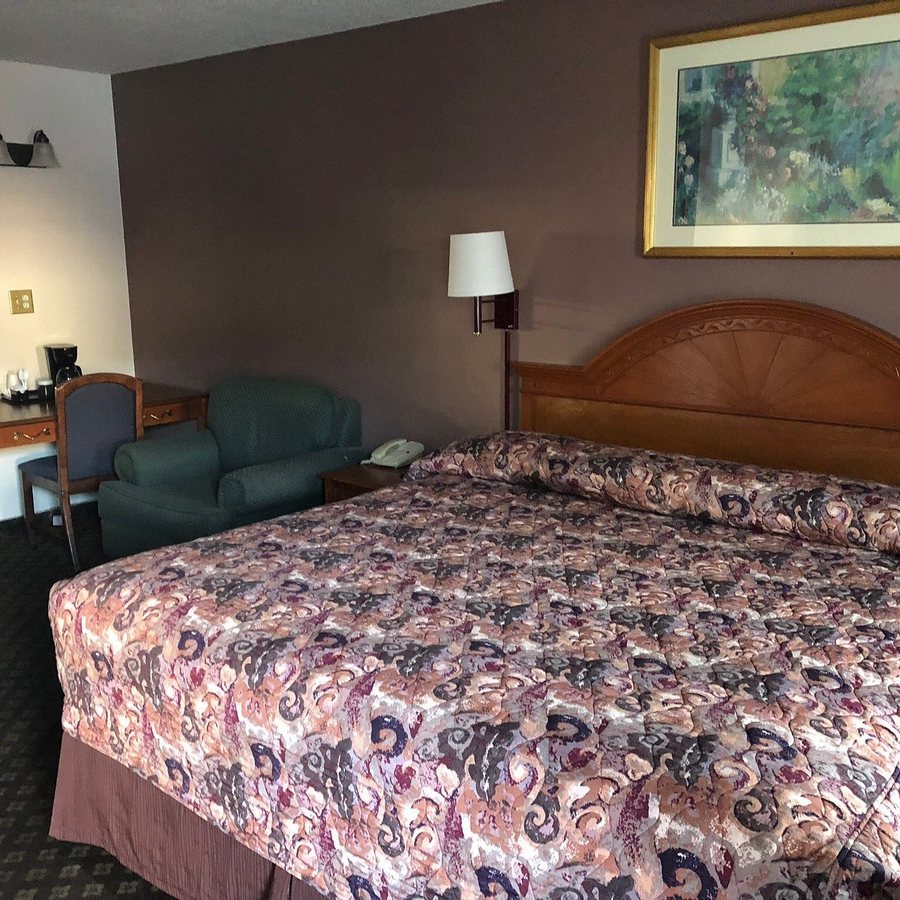 Viking Motel — Guest room