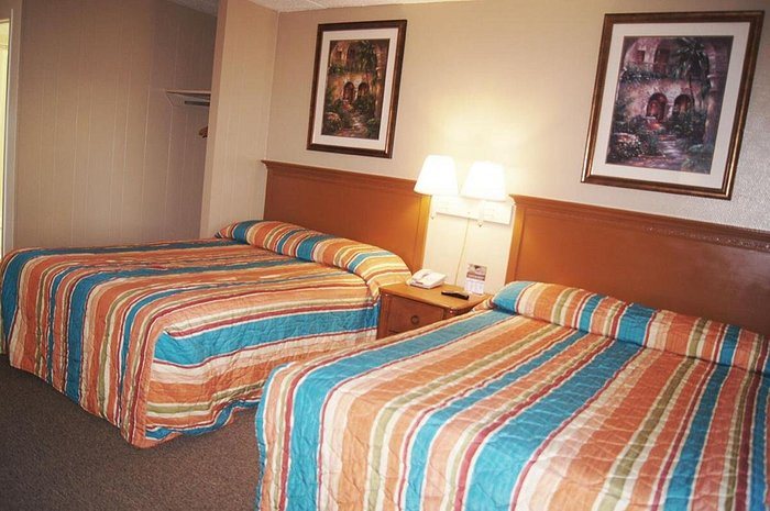 Viking Ocean Front Motel — Guest room