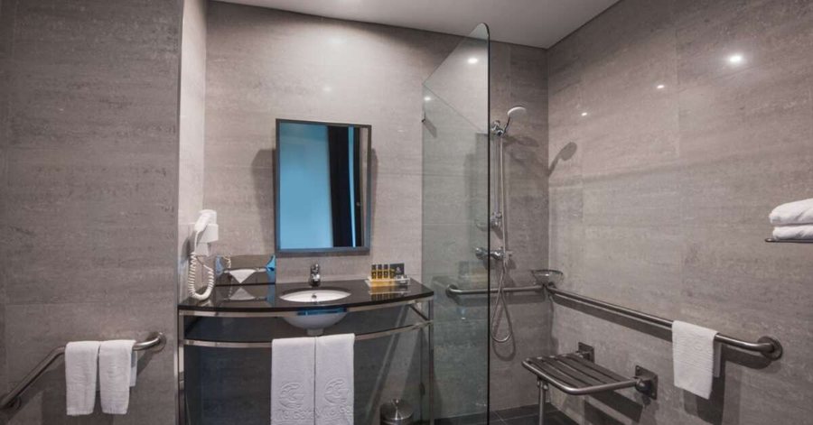 Vila Gale Lagos — Bathroom