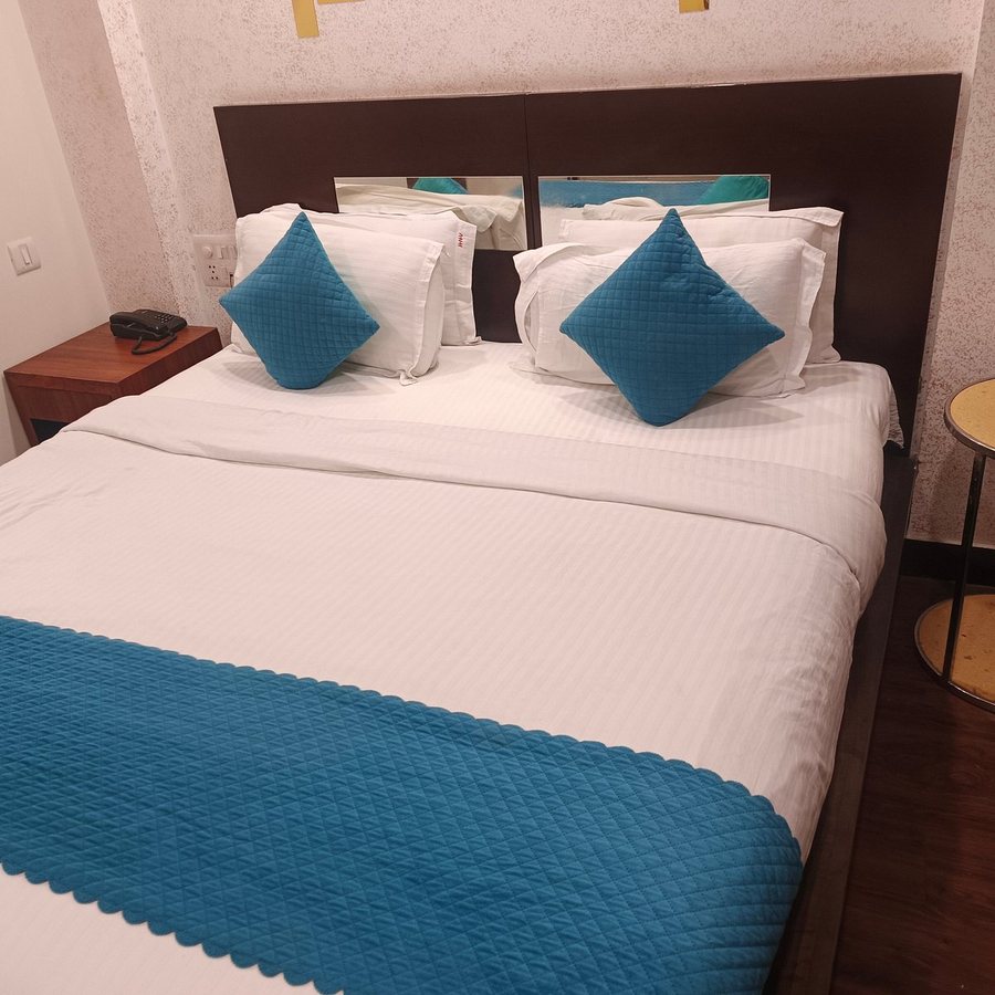 Villa 33 — Guest room