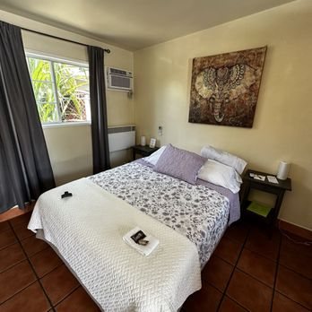 Villa Brasil Motel Los Angeles California — Guest room