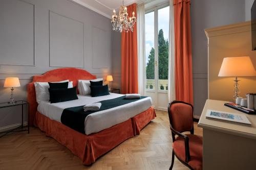 Villa Carlotta Hotel — Guest room