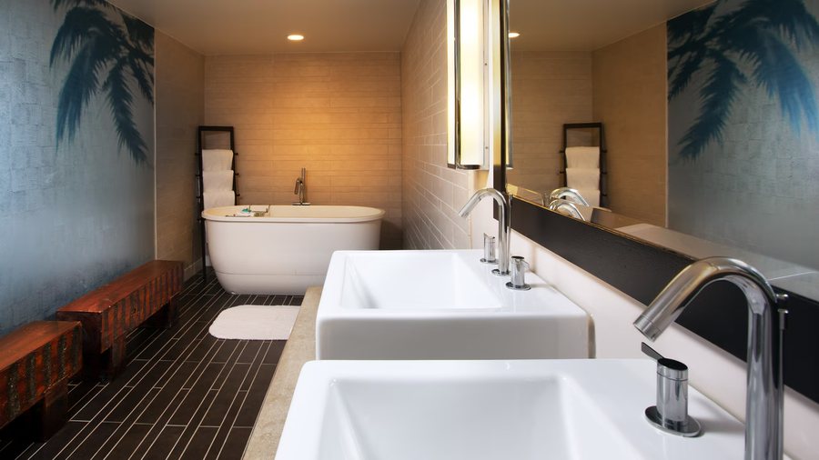 Villa Delle Stelle — Bathroom